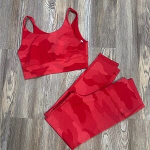 Aerie Offline Workout Set - L